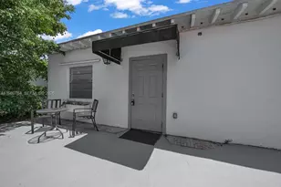 1044 SW 13th Ct, Miami, FL 33135 - Photo 4