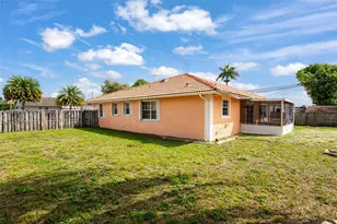 1700 SW 97th Ave, Miramar, FL 33025 - Photo 20