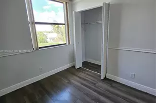 216 Lake Pointe Dr, Oakland Park, FL 33309 - Photo 26