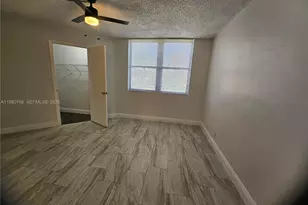 216 Lake Pointe Dr, Oakland Park, FL 33309 - Photo 44