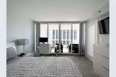 1717 N Bayshore Dr #A-2044, Miami, FL 33132 - Photo 26