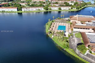 13001 SW 11th Ct, Pembroke Pines, FL 33027 - Photo 38