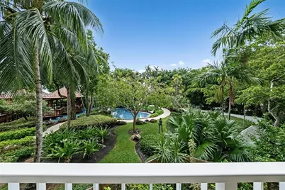 2000 Towerside Ter #412, Miami, FL 33138 - Photo 2