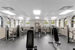 6641 NW 174th Terrace, Hialeah, FL 33015 - Photo 44