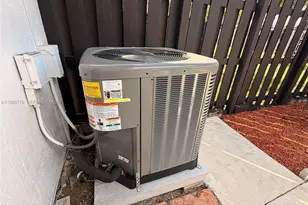 6641 NW 174th Terrace, Hialeah, FL 33015 - Photo 42