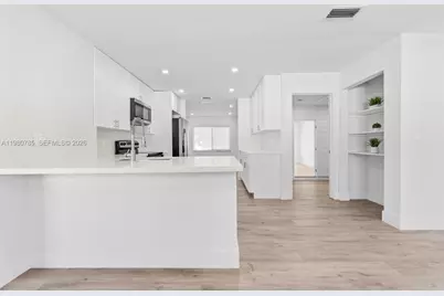 7971 NW 3rd Pl, Margate, FL 33063 - Photo 12