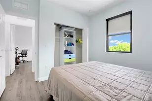 17343 SW 155th Ct, Miami, FL 33187 - Photo 24