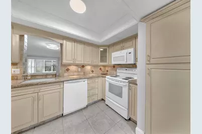 14873 Cumberland Dr #1040, Delray Beach, FL 33446 - Photo 6