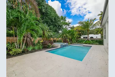 11412 NE 8th Ave, Biscayne Park, FL 33161 - Photo 28