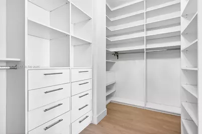 701 Brickell Key Blvd #LPH-06, Miami, FL 33131 - Photo 12