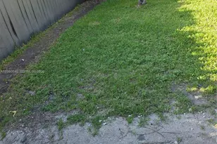 600 NE 4th Ter, Florida City, FL 33034 - Photo 8