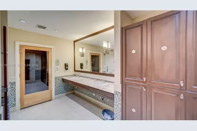 20000 E Country Club Dr #512, Aventura, FL 33180 - Photo 82