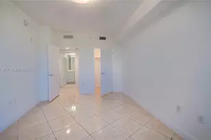 20000 E Country Club Dr, Aventura, FL 33180 - Photo 24