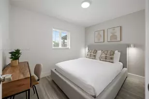 1448 NE 25th Ct, Pompano Beach, FL 33064 - Photo 12