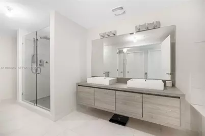 400 Sunny Isles Blvd #2019, Sunny Isles Beach, FL 33160 - Photo 16