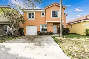 1550 N Trafalgar Cir, Hollywood, FL 33020 - Photo 2