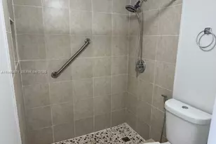 8560 SW 212th St, Cutler Bay, FL 33189 - Photo 12