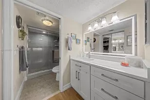 1600 SW 127th Way, Pembroke Pines, FL 33027 - Photo 30