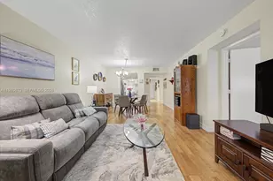 1600 SW 127th Way, Pembroke Pines, FL 33027 - Photo 4
