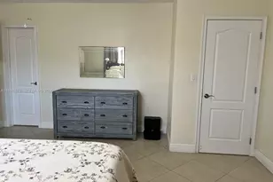 685 W 77th St, Hialeah, FL 33014 - Photo 16