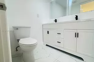 18151 NE 31st Ct, Aventura, FL 33160 - Photo 14