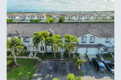 2221 SE 26th Ln #2221, Homestead, FL 33035 - Photo 42