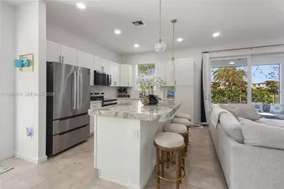 4820 N Longwood Lake Sq, Westlake, FL 33470 - Photo 8