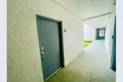 9520 SW 8th St #123, Miami, FL 33174 - Photo 6