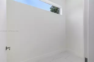 11780 NE 8th Ave, Biscayne Park, FL 33161 - Photo 52