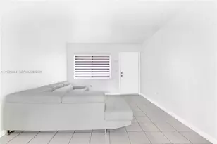 1281 W 29th St, Hialeah, FL 33012 - Photo 6