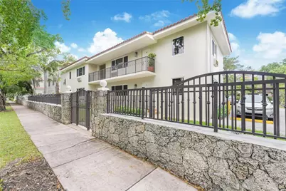 35 Antilla Ave, Coral Gables, FL 33134 - Photo 2