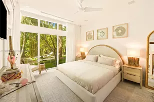 865 W 47th St, Miami Beach, FL 33140 - Photo 12