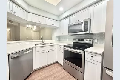3020 Alcazar Pl #208, Palm Beach Gardens, FL 33410 - Photo 12