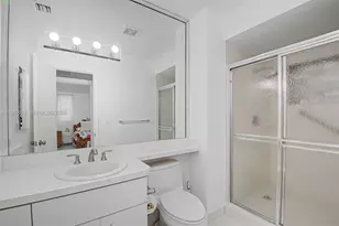8241 SW 146th St, Palmetto Bay, FL 33158 - Photo 20