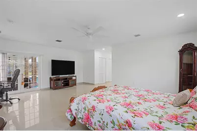 8241 SW 146th St, Palmetto Bay, FL 33158 - Photo 12