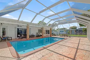 8241 SW 146th St, Palmetto Bay, FL 33158 - Photo 2