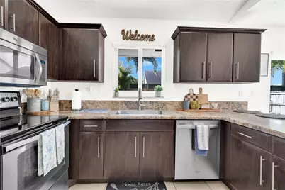 9770 SW 216th Ter, Cutler Bay, FL 33190 - Photo 16