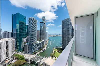 77 SE 5th Street #3204, Miami, FL 33131 - Photo 1