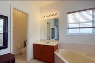 2313 SW 126th Ave, Miramar, FL 33027 - Photo 20