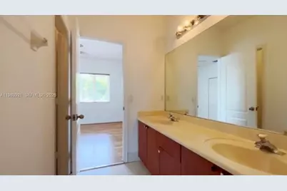 2313 SW 126th Ave, Miramar, FL 33027 - Photo 20