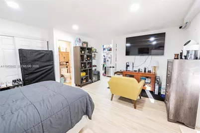 1304 N 40th Ave, Hollywood, FL 33021 - Photo 24