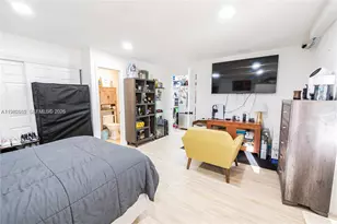 1304 N 40th Ave, Hollywood, FL 33021 - Photo 24