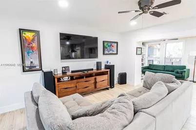 1304 N 40th Ave, Hollywood, FL 33021 - Photo 10