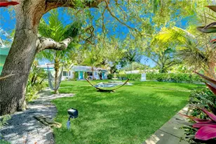 8826 NE 2nd Ave, El Portal, FL 33138 - Photo 16