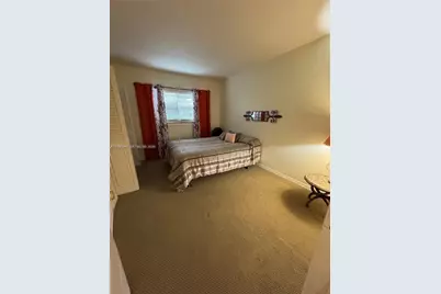 100 SE 6th Ave #207, Pompano Beach, FL 33060 - Photo 10
