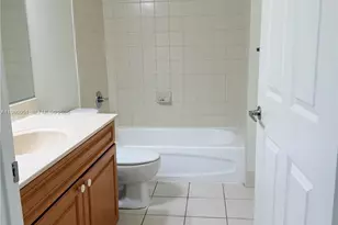 900 SW 8th St, Miami, FL 33130 - Photo 28