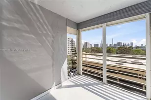 17890 W Dixie Hwy, North Miami Beach, FL 33160 - Photo 12