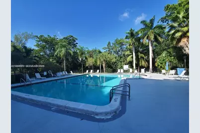 17890 W Dixie Hwy #501, North Miami Beach, FL 33160 - Photo 20