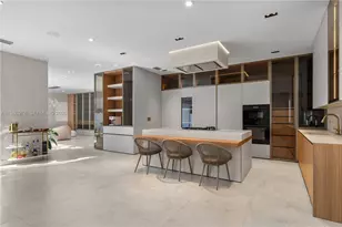 7453 NW 100th Ct, Doral, FL 33178 - Photo 20