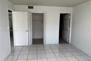 16740 NE 9th Ave, North Miami Beach, FL 33162 - Photo 18
